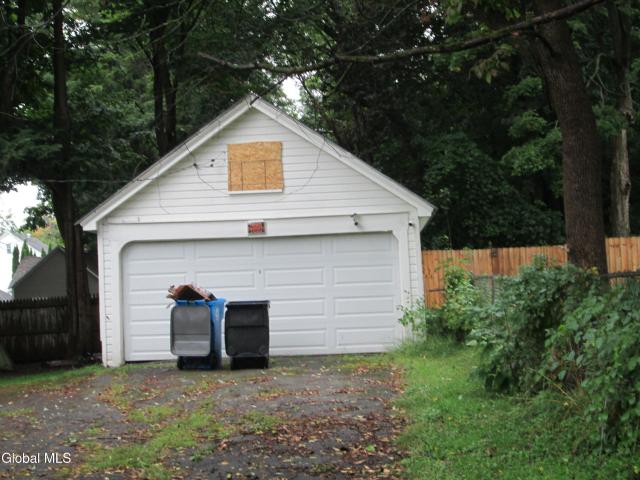 House for sale in Ward 2, Gloversville