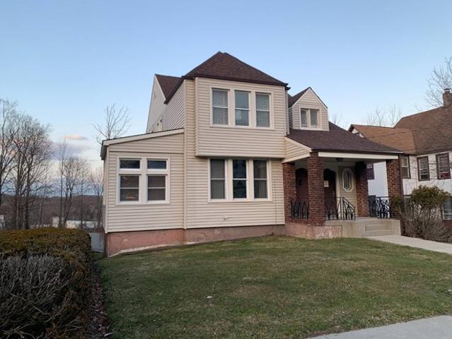 House for sale in Fallsburg, New York