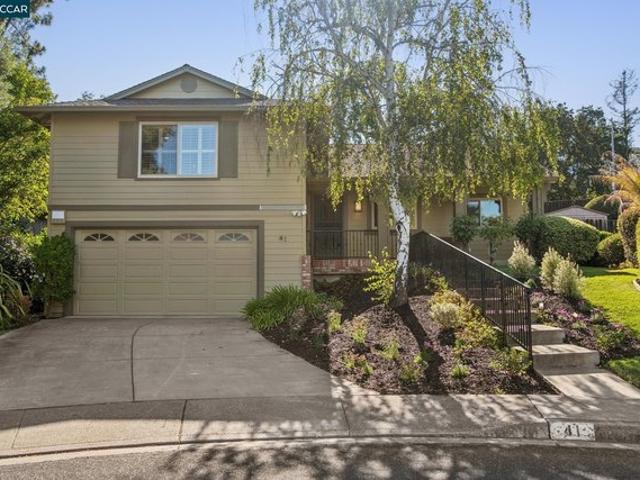 House for sale in Pleasant Hill, California