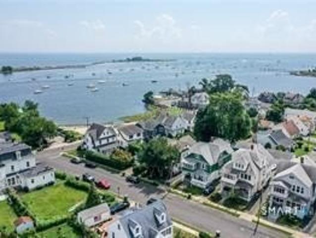 House for sale in Bridgeport, Connecticut