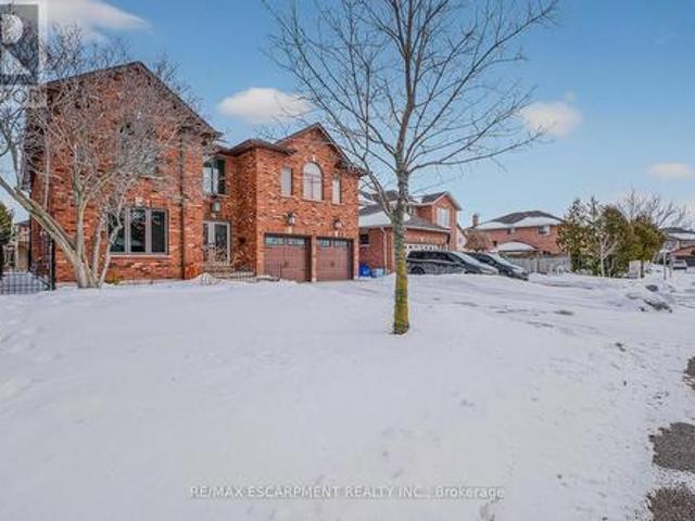 House for sale in Ancaster, Ontario