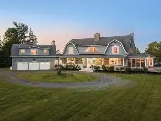 House for sale in Memphrémagog, Quebec