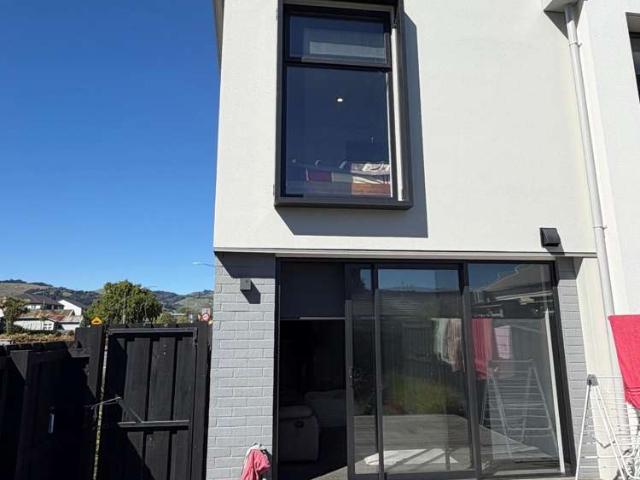 Apartment for rent in Waltham, Linwood-Central-Heathcote Community