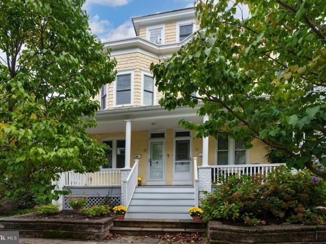 Townhouse for sale in Princeton Center, Princeton
