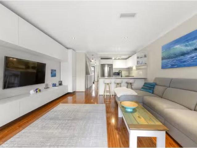Condo for rent in Sydney, New South Wales