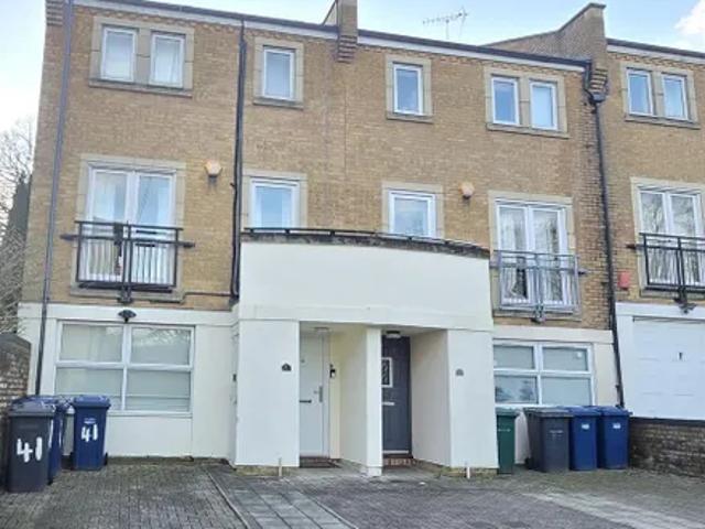 House for rent in Friern Barnet, Isle Of Man