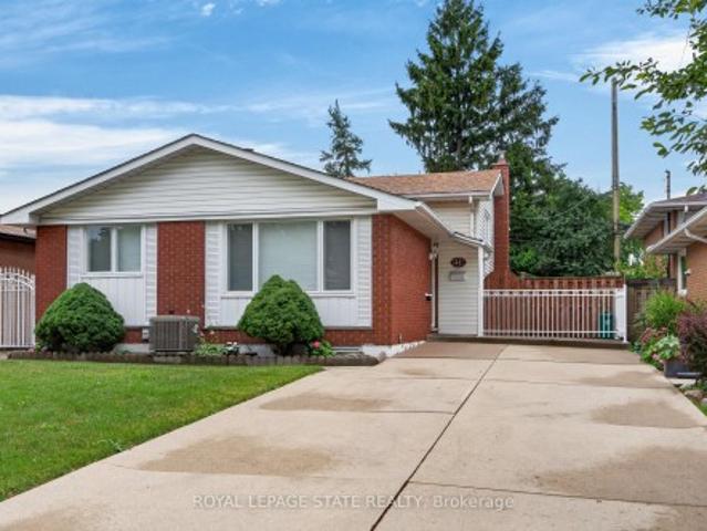 House for sale in Ancaster, Ontario