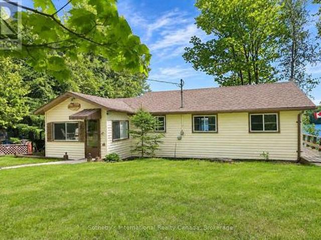 House for sale in Ontario