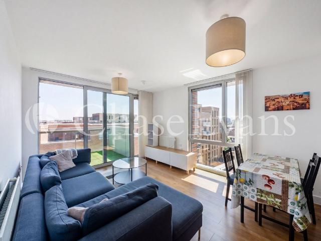 Apartment for rent in Bromley-by-Bow, Poplar Grove