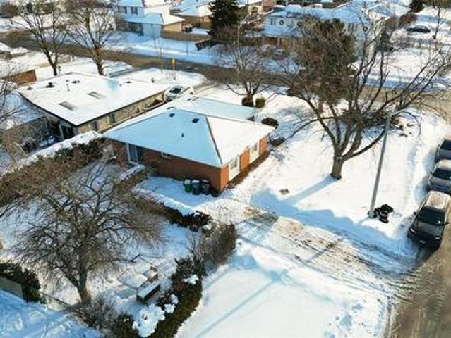 House for sale in Georgina, Ontario
