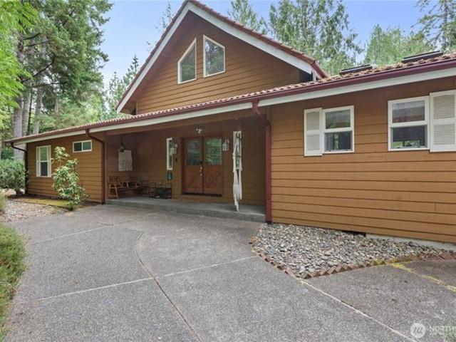 House for sale in Allyn, Washington