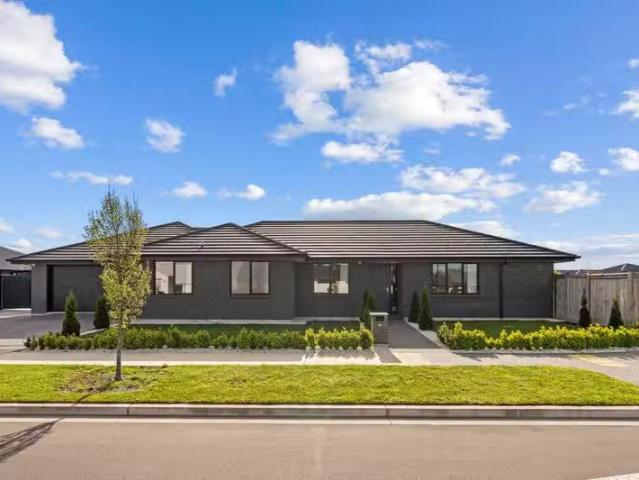 House for sale in Lincoln, Canterbury