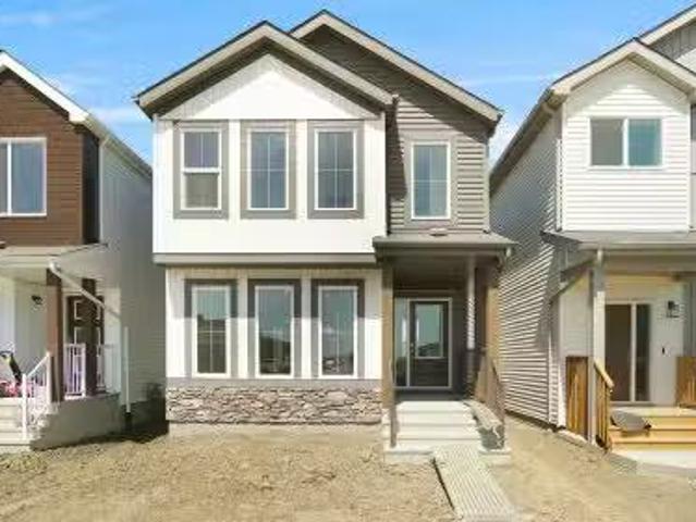 House for sale in Fort Saskatchewan, Alberta
