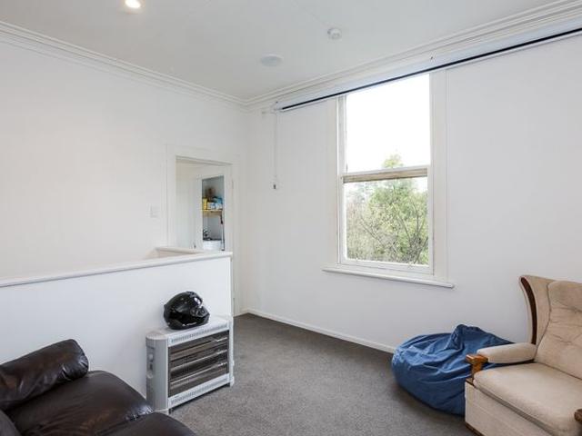 House for rent in Otakou