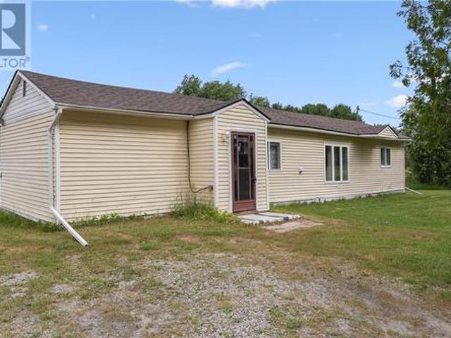 House for sale in Sables-spanish Rivers, Ontario