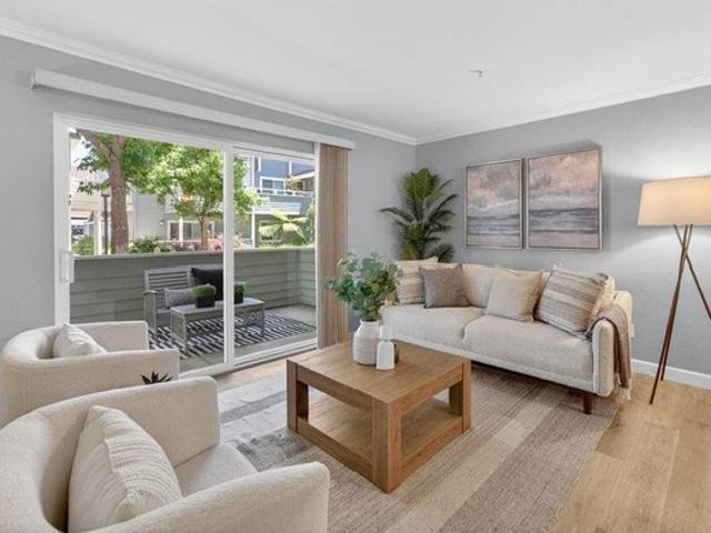 Condo for sale in Santa Cruz, California