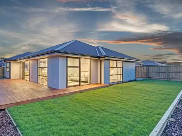 House for sale in Woodend, Canterbury