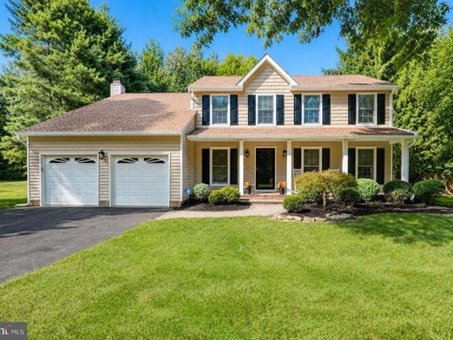 House for sale in Windsor, New Jersey