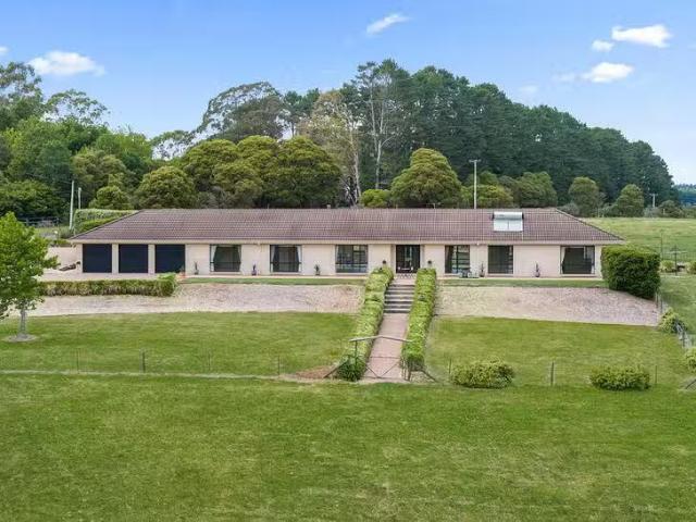 House for rent in Robertson, New South Wales