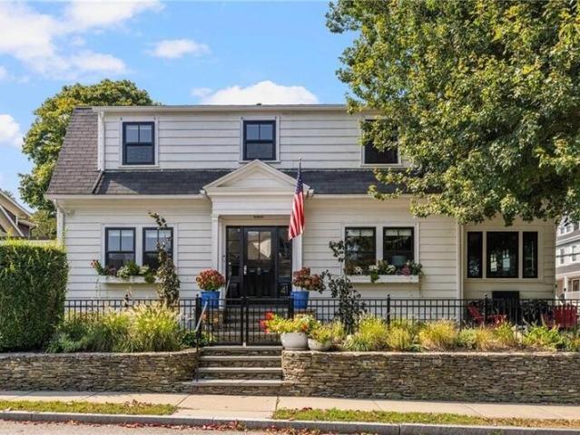 House for rent in Newport