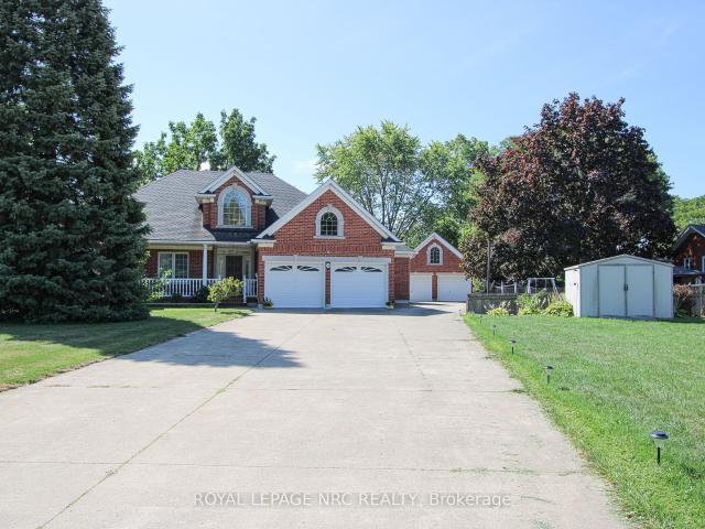 House for sale in Niagara, Ontario