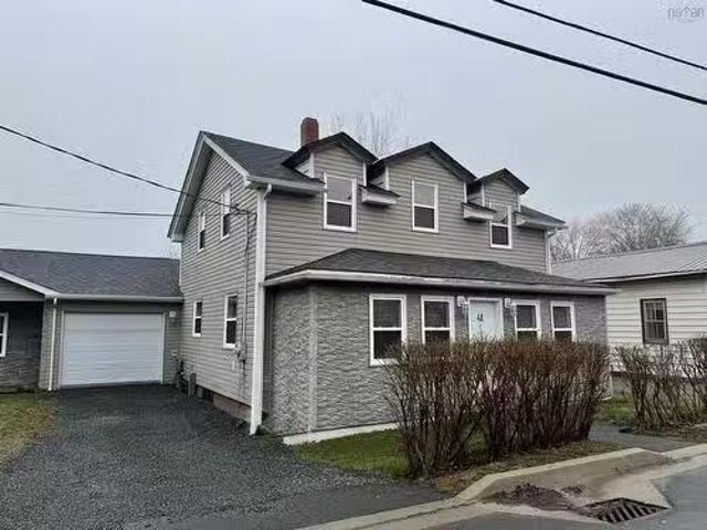 House for sale in Dartmouth, Nova Scotia