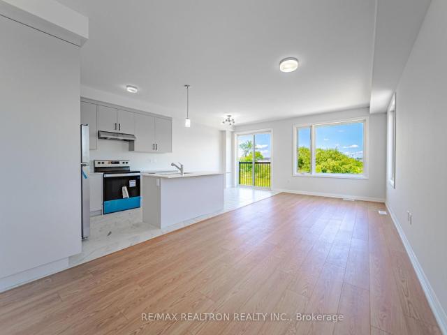 Townhouse for rent in Woburn, Ontario