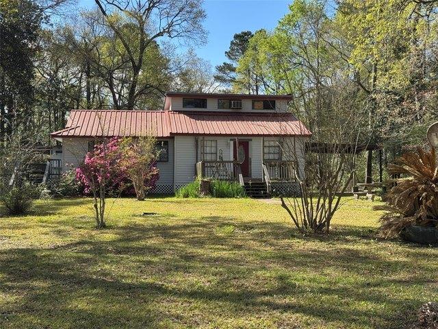 House for sale in Shepherd, Texas