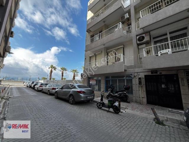 Karşiyaka, İzmir içerisinde satılık mülk