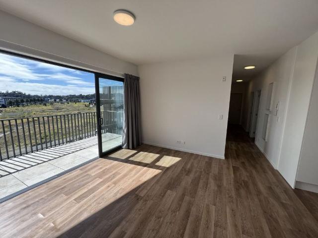 Apartment for rent in Paremoremo