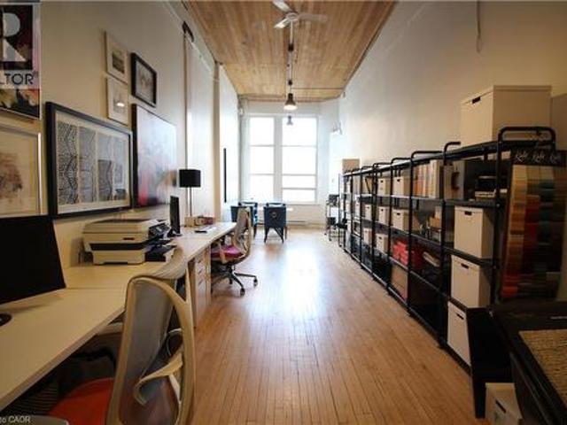 Commercial for rent in Ancaster, Ontario
