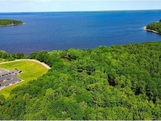Land for sale in New Brunswick