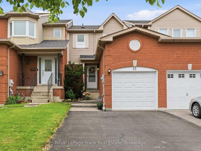 Townhouse for sale in Woburn, Ontario