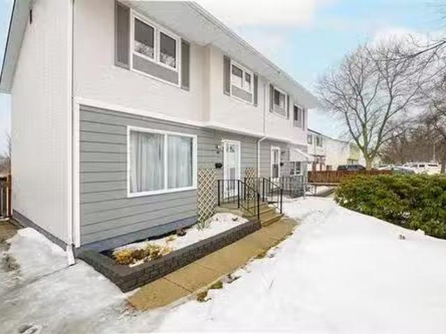 House for sale in East St. Paul, Manitoba