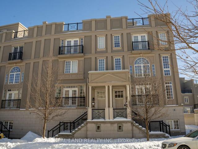 Townhouse for sale in Woburn, Ontario