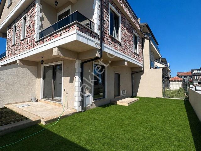 Kocaali, Sakarya içerisinde satılık Villa