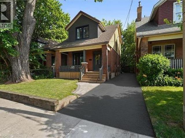 House for rent in Ancaster, Ontario