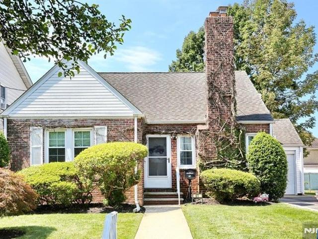 House for sale in Passaic, New Jersey