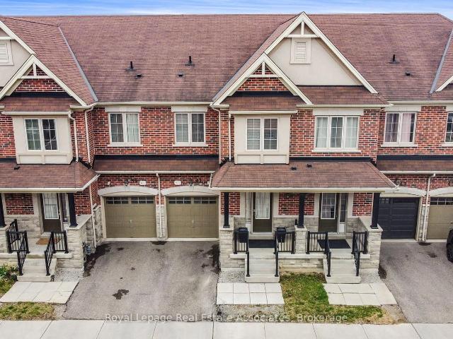Townhouse for rent in Woburn, Ontario