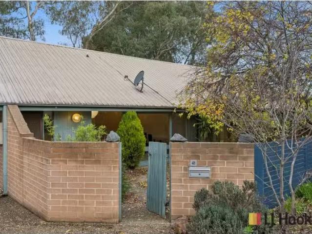 House for rent in Chifley, District of Woden Valley