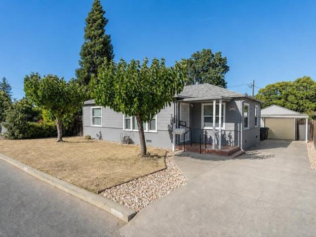 House for sale in Ukiah, California