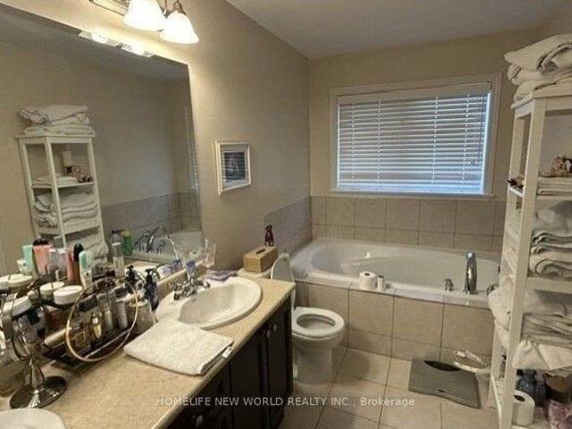 House for rent in The Valleys of Thornhill, Vaughan