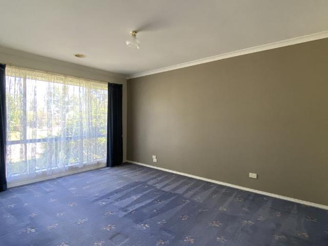 House for rent in Kialla, Victoria