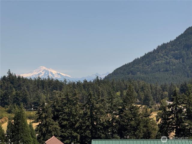 House for sale in Eastsound, Washington