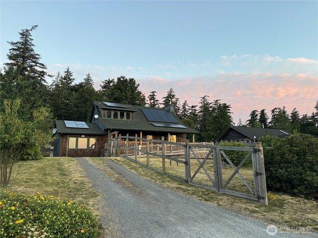 House for sale in Orcas, Washington