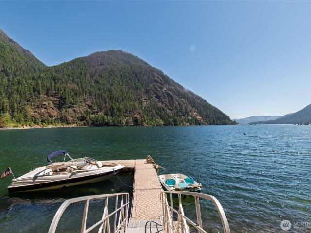 House for sale in Hoodsport, Washington