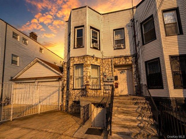 House for sale in Arverne, New York