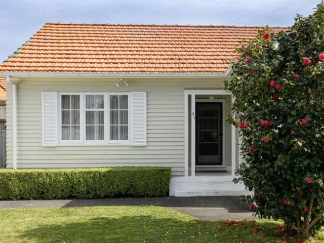 House for sale in Napier