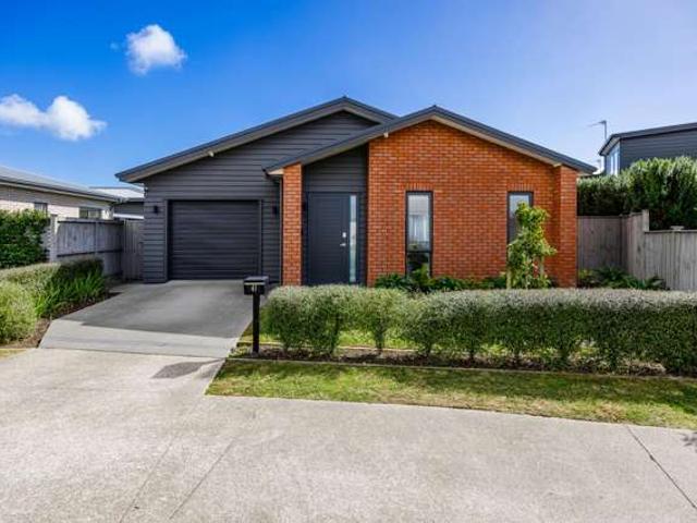 House for sale in Papakura
