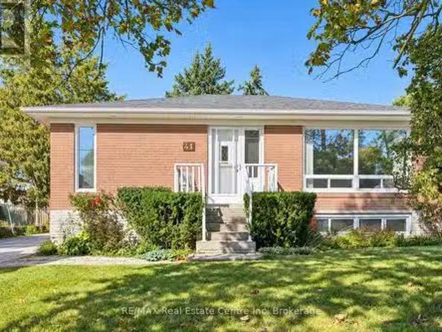 House for sale in Georgetown, Golden Horseshoe